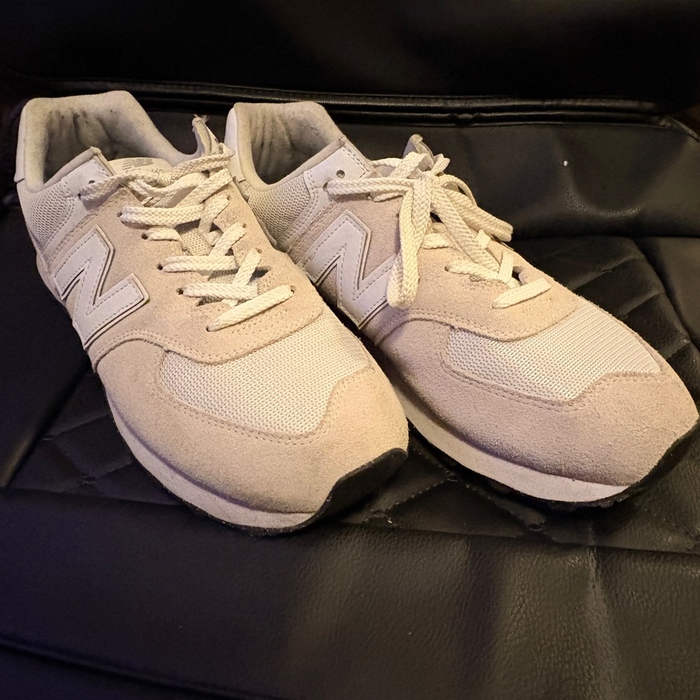 New Balance Cream/Tan Suede & Mesh Sneakers